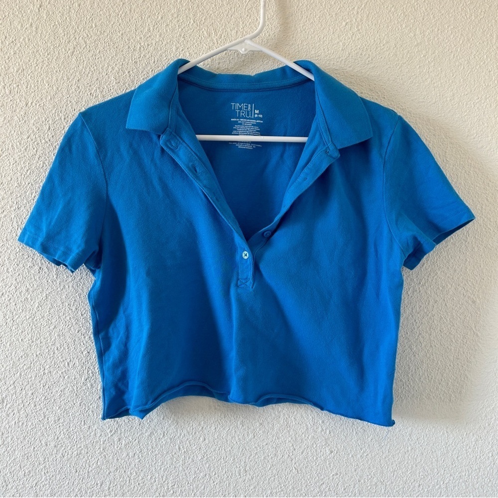 Time and Tru women’s Cropped Polo Tshirt Medium Blue Preppy